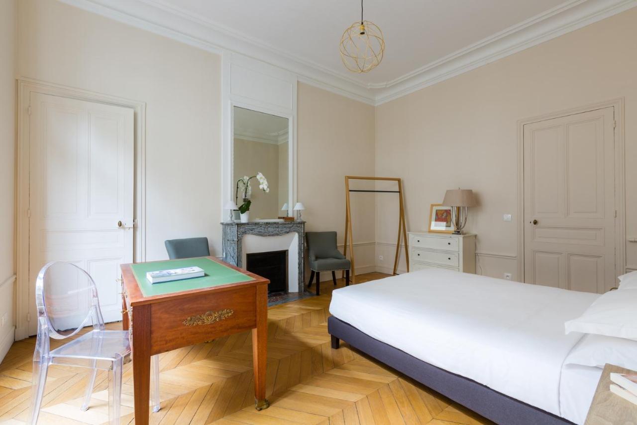 Rue De Courcelles IV By Onefinestay Parigi Esterno foto